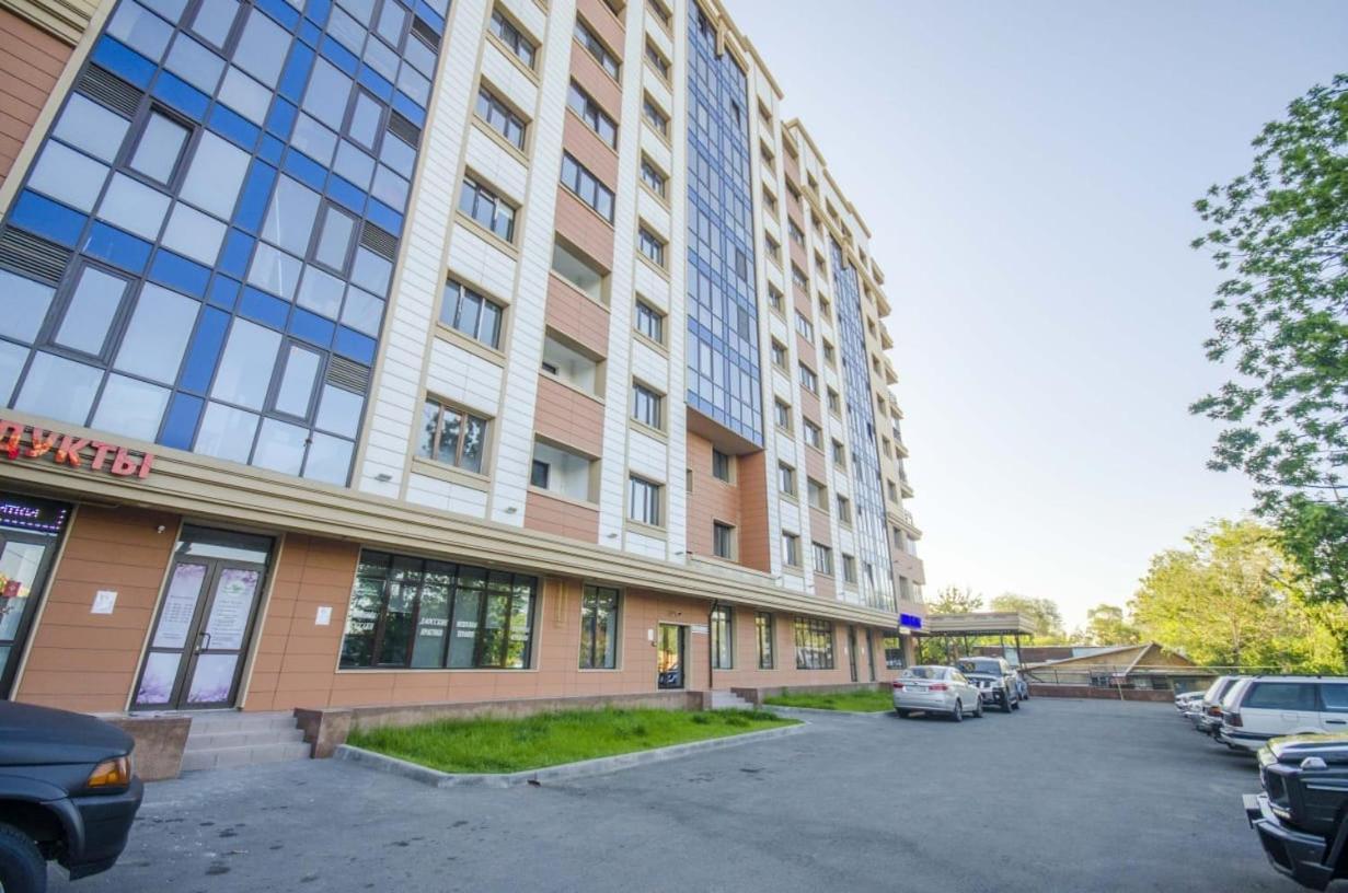 Appartments " Zhetysu-4" Almaty Exterior photo